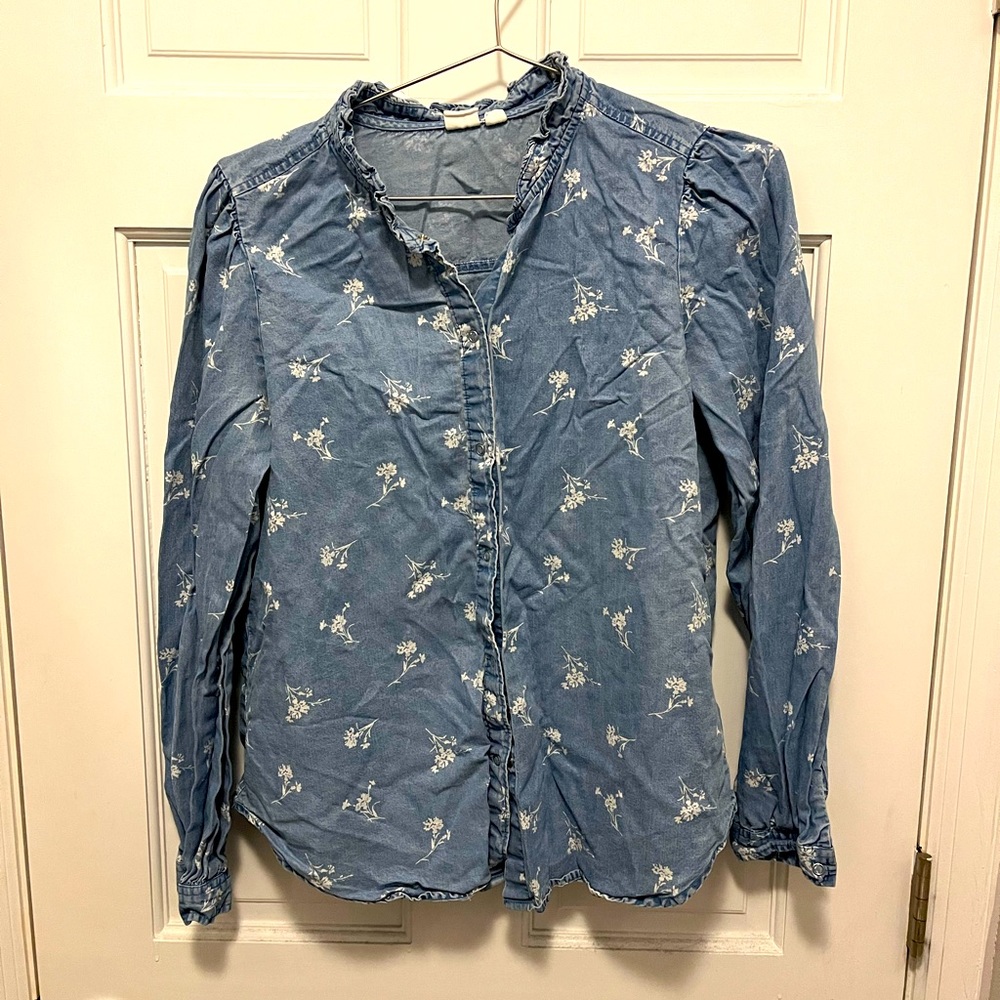 Gap Floral Chambray Button Down Shirt